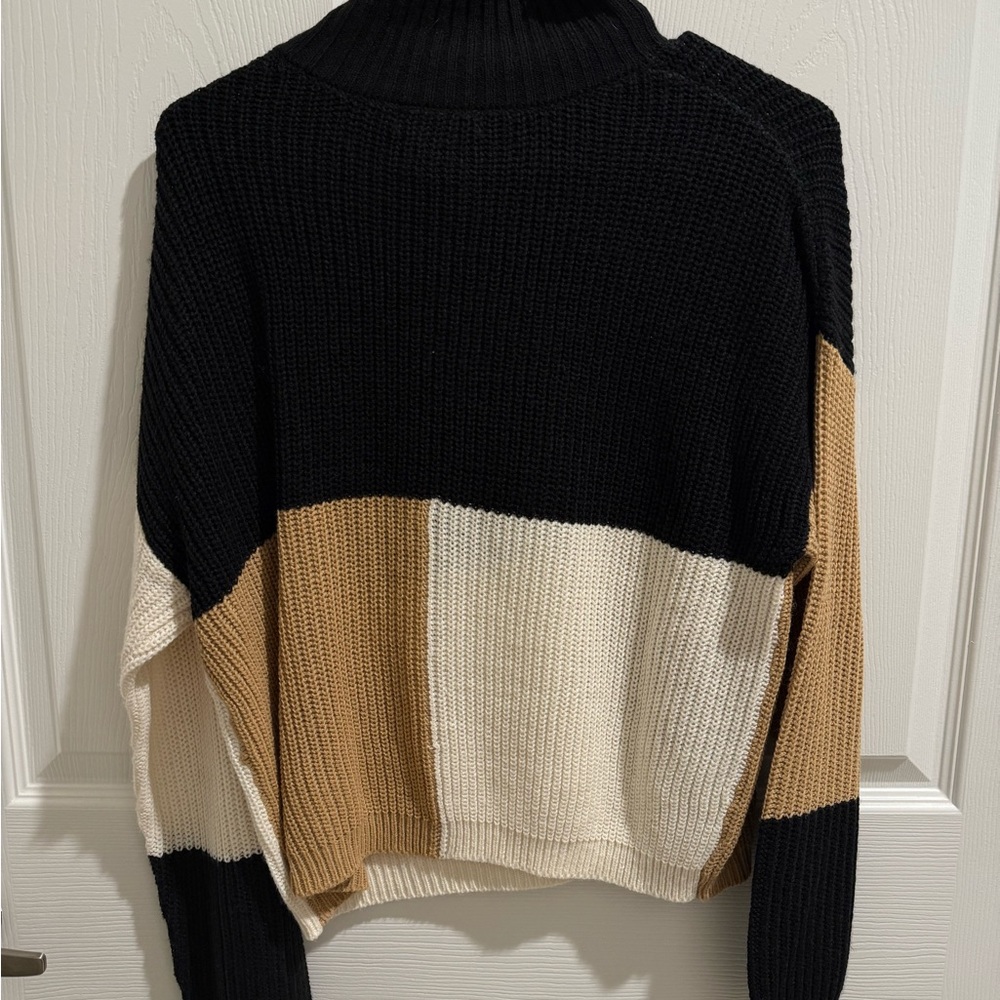 Colorblock Women's Sweater - Black, Cream, Tan
